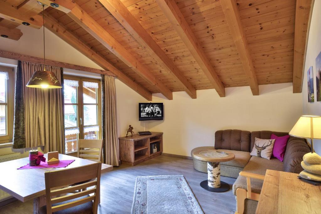 Siplinger Suites - Ferienwohnungen - Sauna Und Fitness Balderschwang Rum bild